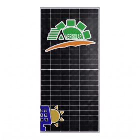 Panel solar bifacial monocristalino Amerisolar de 590 Watts para generación fotovoltaica de doble cara